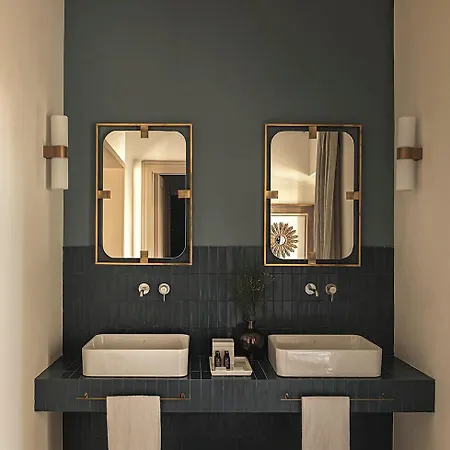 فندق مبيت وإفطار Dimora Santagatha 4*