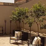 Dimora Santagatha Bed & Breakfast 4*