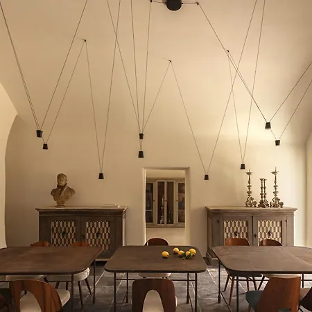 Dimora Santagatha Bed & Breakfast 4*